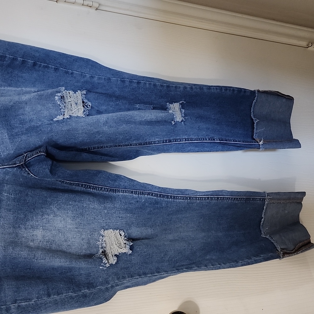 Almost Famous Size 18 - Picture 2 of 4